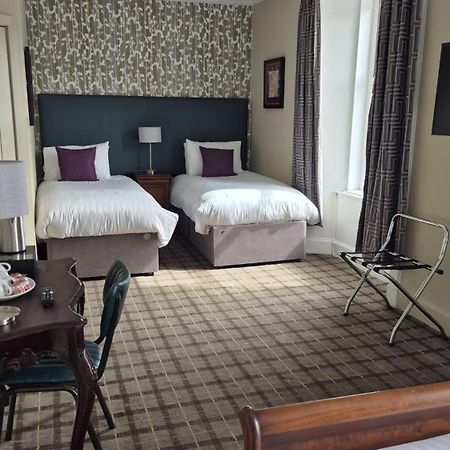 Commercial Hotel Alness Exterior foto
