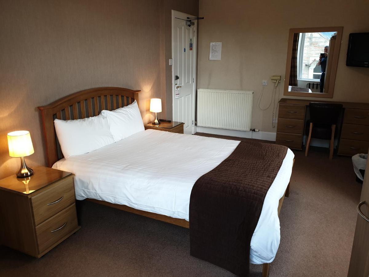 Commercial Hotel Alness Exterior foto